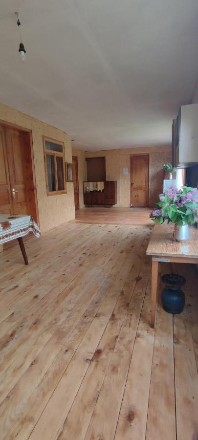 Tsknari Oda Oni Extérieur photo