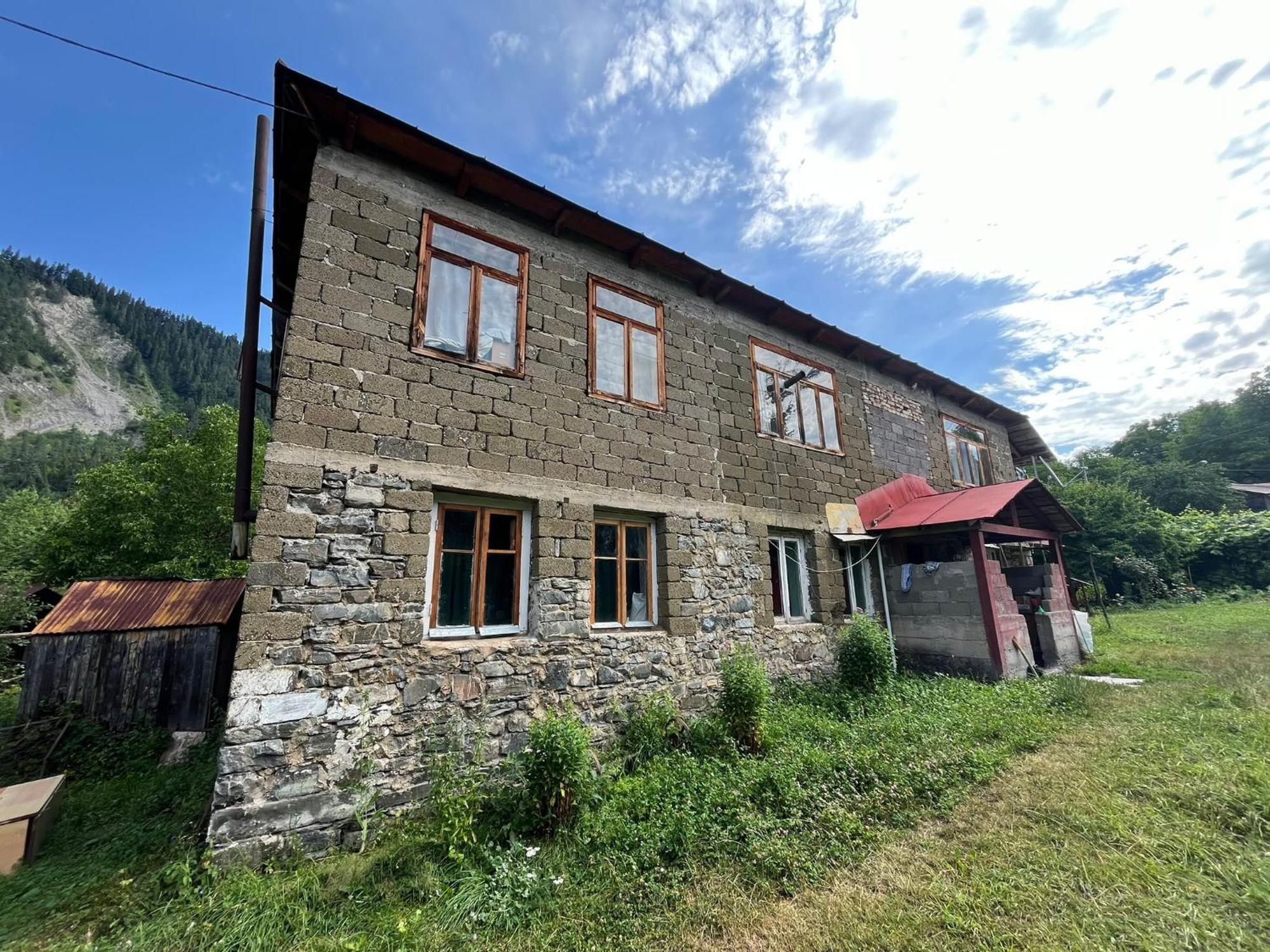 Tsknari Oda Oni Extérieur photo
